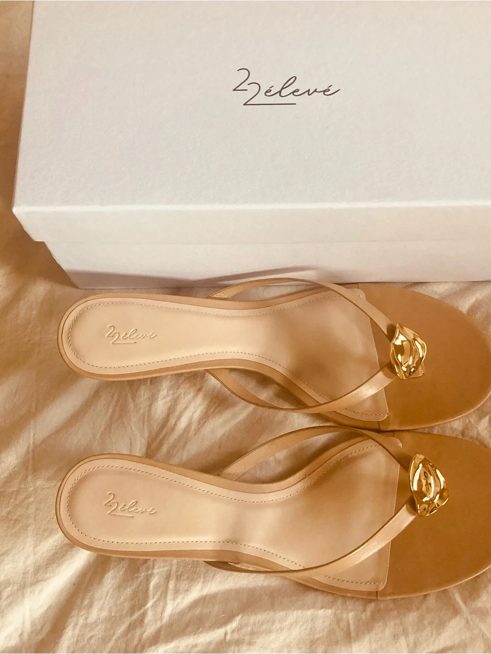 22 eleve these sandals